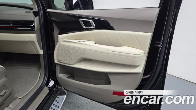 Kia Carnival (IV) Gasoline 7-Seater Hi Limousine Signature 2026 — фото 24