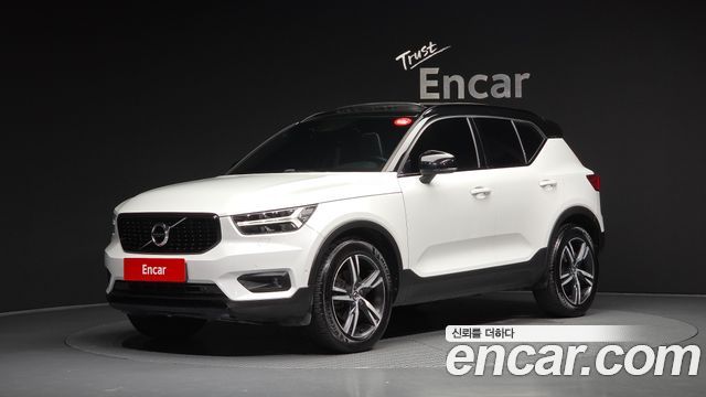 Volvo XC40 T4 R-Design
