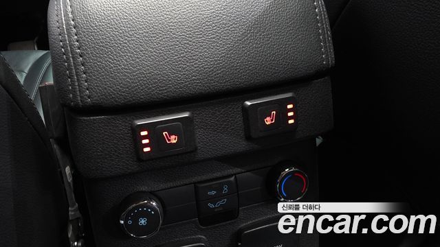 Ford Explorer 2.3 Limited 4WD 5th 2017 — фото 18