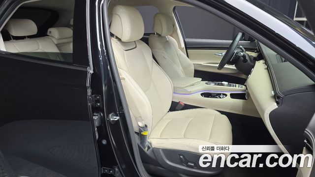 Genesis GV70 2.5T Gasoline 2WD 2023 — фото 16