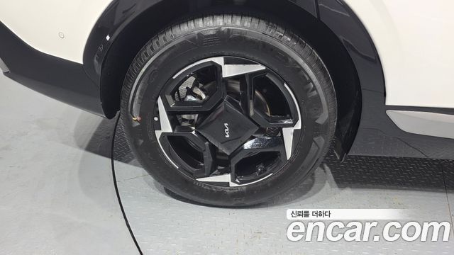 Kia Sportage (V) Gasoline 1.6 Turbo 2WD Signature 2026 — фото 5