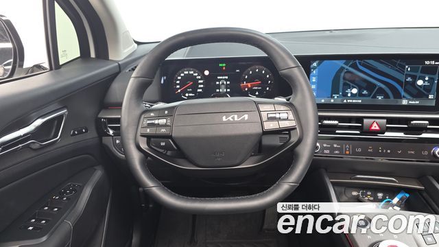 Kia Sportage (V) Gasoline 1.6 Turbo 2WD Signature 2026 — фото 12