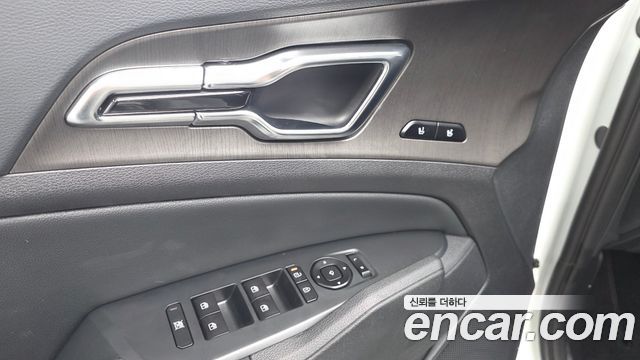Kia Sportage (V) Gasoline 1.6 Turbo 2WD Signature 2026 — фото 27