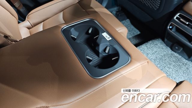 Genesis GV70 2.5T Gasoline AWD 2026 — фото 21