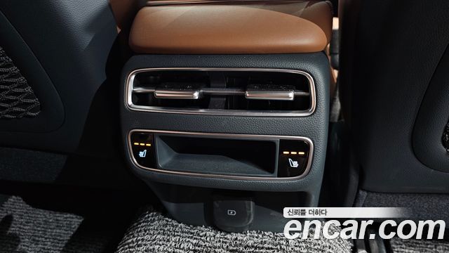 Genesis GV70 2.5T Gasoline AWD 2026 — фото 23