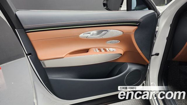 Genesis GV70 2.5T Gasoline AWD 2026 — фото 30