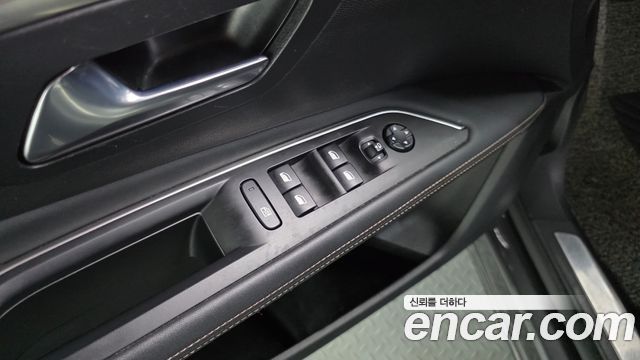 Peugeot 3008 (II) 1.5 BlueHDi GT Line 2019 — фото 19