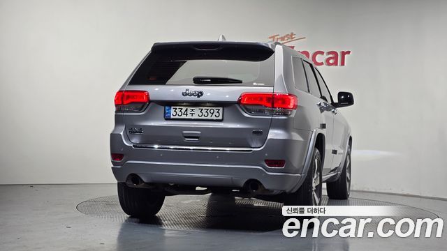 Jeep Grand Cherokee 3.0 Diesel Overland WK2 2015 — фото 4