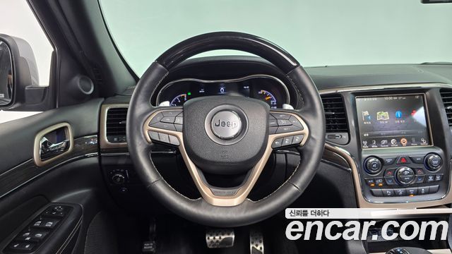 Jeep Grand Cherokee 3.0 Diesel Overland WK2 2015 — фото 12