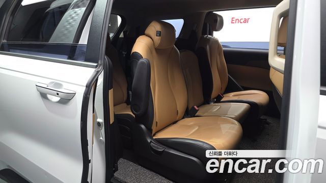Kia Carnival (IV) Diesel 11-Seater Prestige 2021 — фото 11
