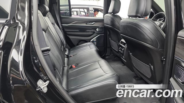 Jeep Grand Cherokee (WL) 3.6 Overland 2023 — фото 11