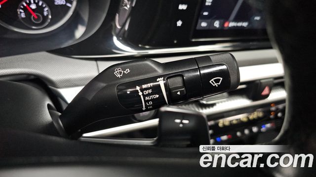 Kia K5 Hybrid (III) Prestige 2022 — фото 16