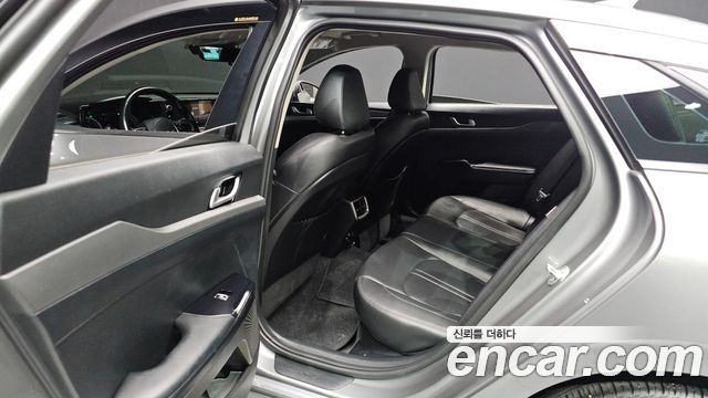 Kia K5 Hybrid (III) Prestige 2022 — фото 19