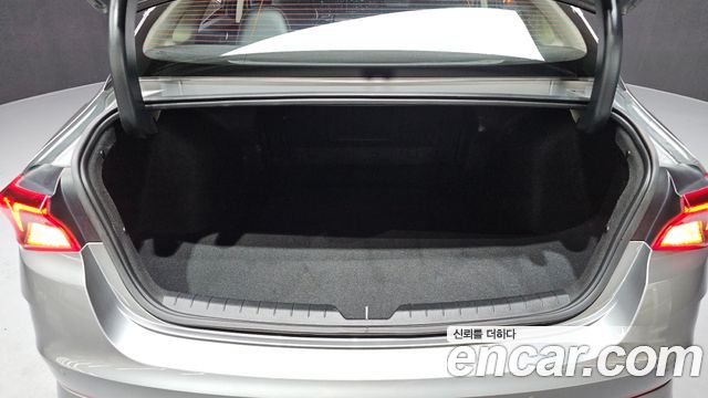 Kia K5 Hybrid (III) Prestige 2022 — фото 20