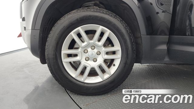 Land Rover Defender (L663) 110 D250 S 2022 — фото 5