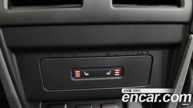 Land Rover Defender (L663) 110 D250 S 2022 — фото 28