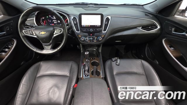 Chevrolet Malibu 2.0 Turbo Premier Special 2020 — фото 7