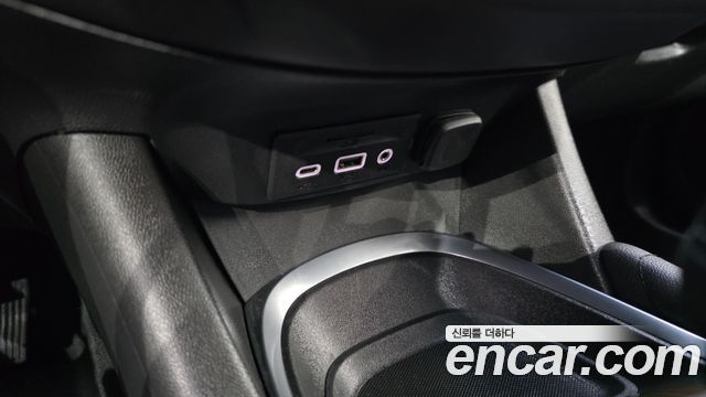 Chevrolet Malibu 2.0 Turbo Premier Special 2020 — фото 13
