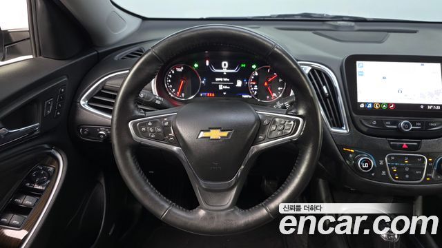 Chevrolet Malibu 2.0 Turbo Premier Special 2020 — фото 15