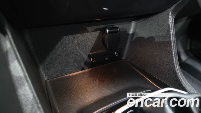 Renault Korea QM6 2.0 LPe RE Signature 2WD 2022 — фото 13