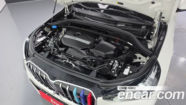 BMW X1 (U11) sDrive 20i M Sport 2024 — фото 6