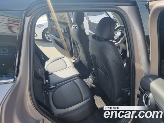 MINI Cooper Countryman Classic Plus 2nd 2022 — фото 16