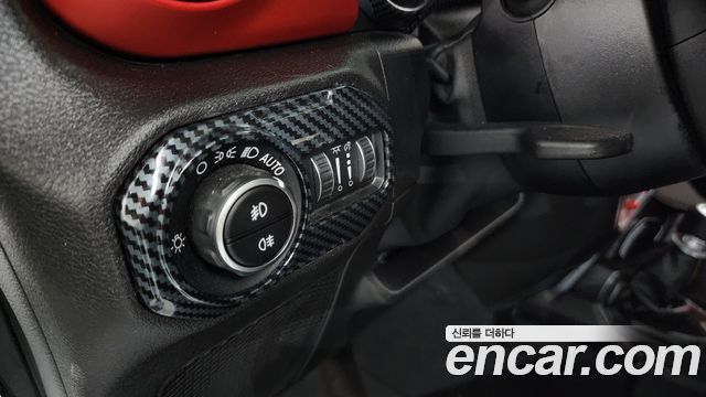 Jeep Wrangler (JL) 2.0 Rubicon Power Top 4Door 2019 — фото 17