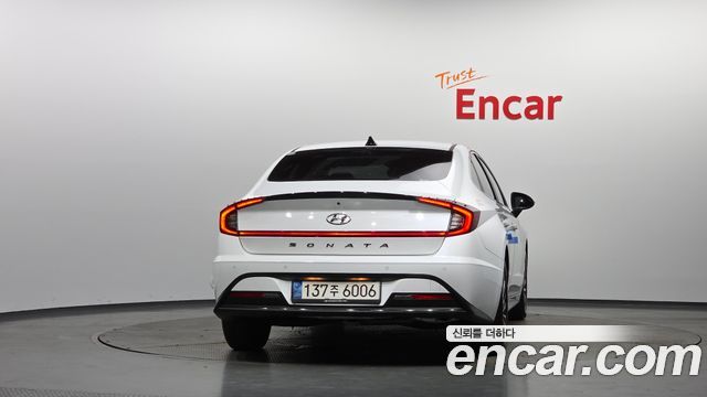 Hyundai Sonata Hybrid (DN8) Premium Plus 2022 — фото 4