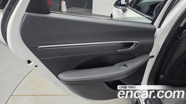 Hyundai Sonata Hybrid (DN8) Premium Plus 2022 — фото 25