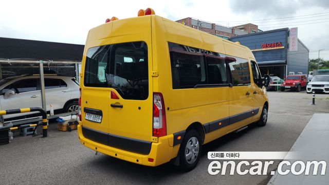 Renault Korea Master School Bus 15-Seater 2019 — фото 2