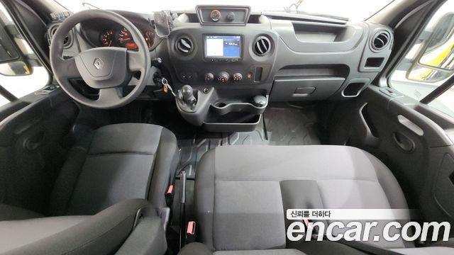 Renault Korea Master School Bus 15-Seater 2019 — фото 7