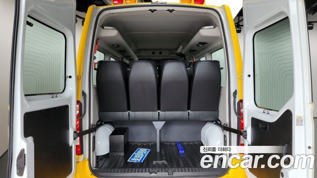 Renault Korea Master School Bus 15-Seater 2019 — фото 17