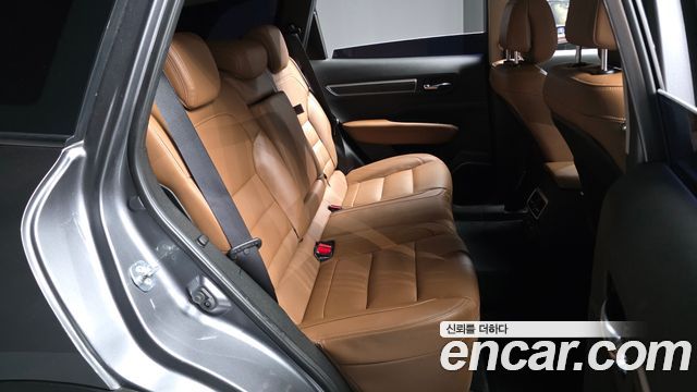 Renault Korea QM6 2.0 GDe RE Signature 2WD 2022 — фото 12
