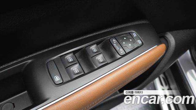 Renault Korea QM6 2.0 GDe RE Signature 2WD 2022 — фото 30