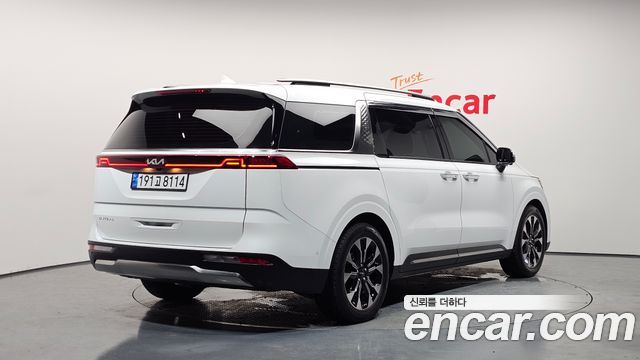 Kia Carnival (IV) Diesel 7-Seater Signature 2023 — фото 2