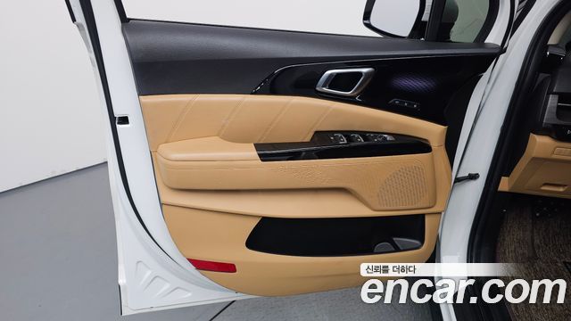 Kia Carnival (IV) Diesel 7-Seater Signature 2023 — фото 24