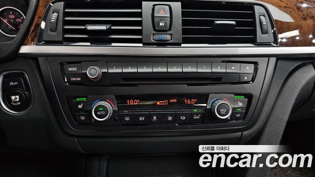 BMW 3 Series (F30) 320i 2013 — фото 20