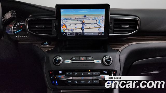 Ford Explorer (VI) 2.3 LimIted 4WD 2020 — фото 12