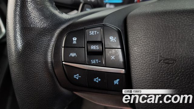 Ford Explorer (VI) 2.3 LimIted 4WD 2020 — фото 16