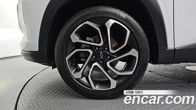 Chevrolet Trax Crossover 1.2 RS 2024 — фото 5