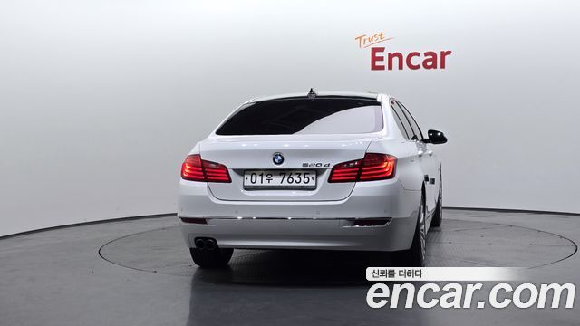 BMW 5 Series (F10) 520d Luxury Plus 2015 — фото 4