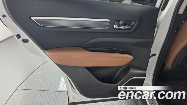 Renault Korea QM6 2.0 LPe RE Signature 2WD 2022 — фото 25