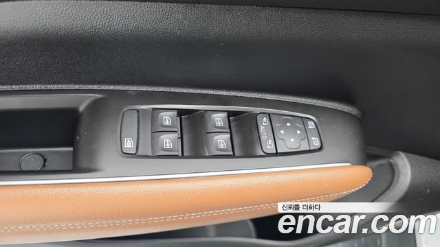 Renault Korea QM6 2.0 LPe RE Signature 2WD 2022 — фото 27