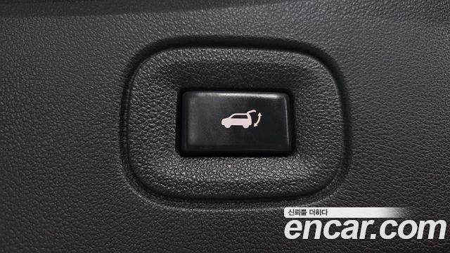 Renault Korea QM6 2.0 LPe RE Signature 2WD 2022 — фото 33