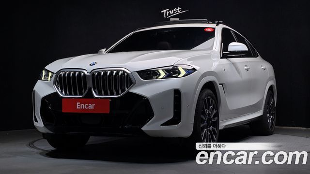BMW X6 (G06) xDrive40i M Sport 2024 — фото 1
