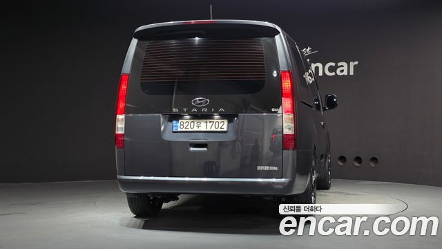 Hyundai Staria Cargo 5-Seater Modern 2023 — фото 4