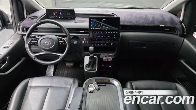 Hyundai Staria Cargo 5-Seater Modern 2023 — фото 7