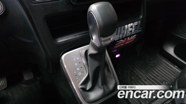 Hyundai Staria Cargo 5-Seater Modern 2023 — фото 9