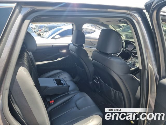 Hyundai Santa Fe Gasoline 2.5T 4WD Prestige 2021 — фото 15