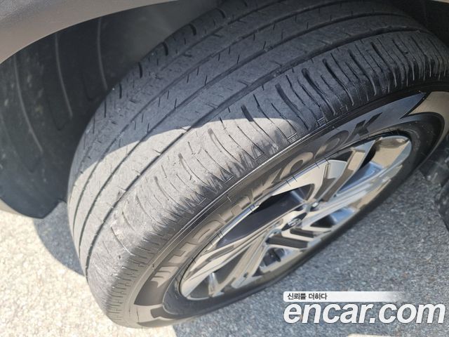 Hyundai Santa Fe Gasoline 2.5T 4WD Prestige 2021 — фото 21